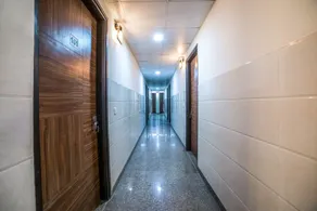 UK Residency By OYO Rooms - Image 5