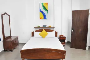 Sea View Hotel - Image 2