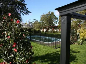 Captains Lodge International - Image 2