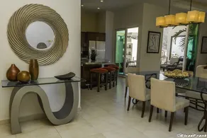 V399 Luxury Penthouse - Image 4