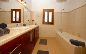 Sweet Home Sa Tapia - Image 3