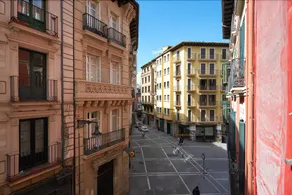 Apto. Ayla Ayuntamiento - Image 3