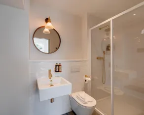 Rooms By Bistrot Pierre Residence One - Image 5
