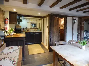 The Old Smithy - Image 4