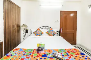 FabHotel Mishra Residency Salt Lake City - Image 4