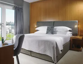 Seafield Hotel Courtyard Suite’s - Image 2