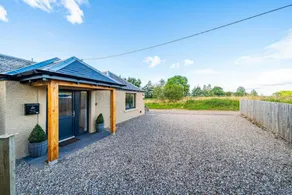 One Scones of Lethendy Farm Cottage - Image 2