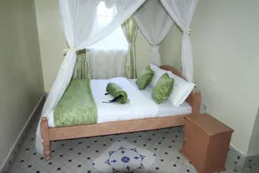 Imani Guest House - Image 2