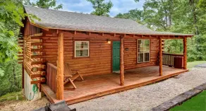 Lake Forest Luxury Log Cabins - Image 4