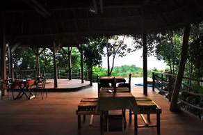 The Island Hideout - Image 5