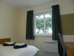 Stylish Rooms PENRYN - Image 4