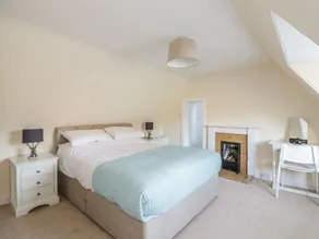 4 Hawthorn Place - Image 2