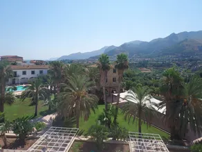 Al Balhara Suites & Spa - Image 3