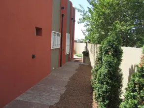 Eze Inn Boutique Hotel - Image 4