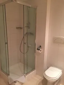 Platinum Rooms Aparthotel - Image 4