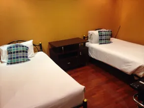 China Guest Inn - Image 3