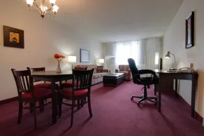 La Tour Belvédère Hotel Apartments - Image 2