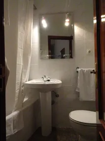 Hostal Alistana - Image 5