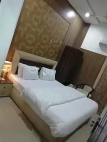 Helen Suites Hotel - Image 5