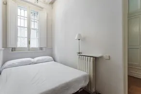 Flateli Sarria - Image 3
