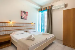 Vassilia Hotel - Image 3