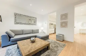 Malasana Executive by Madflats Collection - Image 4