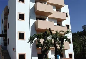 Apartamentos Sol Radiante - Image 1