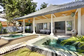 Lilin Lovina Beach Hotel - Image 3