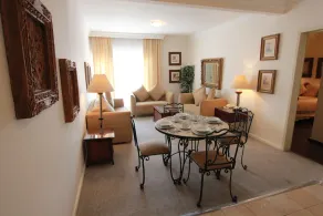 Suites Newton - Image 2