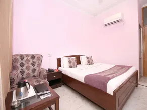 OYO 6463 Hotel Dove - Image 2