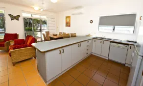 Beachcomber - Image 5
