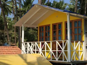 Roundcube Beach Bungalows - Image 3