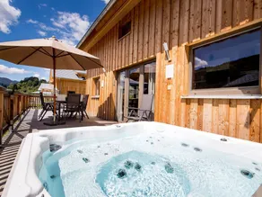 Luxurious Chalet in Murau with Outside Hot Tub - Image 4