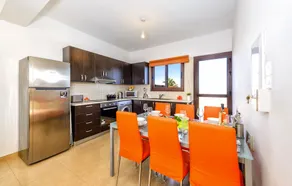 Malama Seaview Villa 1 - Image 4