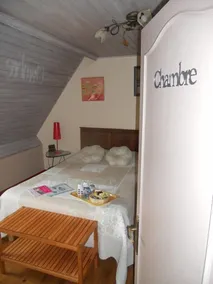 Le Puits Des Lucques Chambres d'Hotes - Image 2