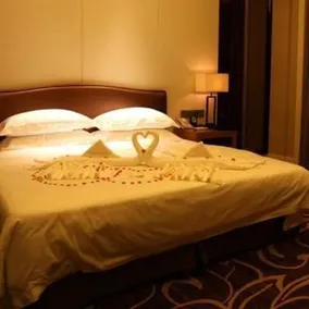 Zhongling International Hotel - Image 5