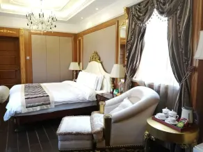 Railway 1896 Garden Hotel - Image 3