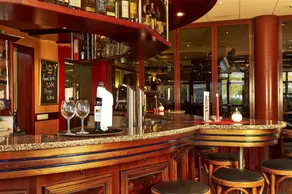 Sunday Hotel Hannover - Image 4