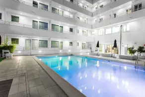 Color Mokambo Shore Design Hotel - Image 3