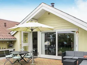 Seaside Holiday Home for 4 in Askeby - Image 5