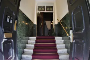 Hotel Burgund - Image 4