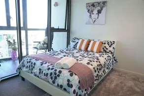 Melbourne Apt 2BD 2Bath WIFI & PARKING SOUTH YARRA - Image 3