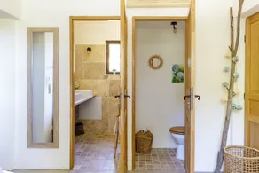 Lodges Park Castellet Provence - Image 3