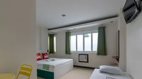 Cool Breeze Hotel and Villas by ZEN Rooms - Image 5