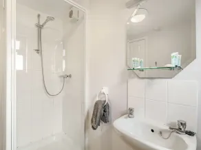 Bainside Holiday Lodge - Image 2