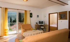 Apartments Marina - Image 5