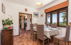 Amazing Apartment in Icici With Wifi and 2 Bedrooms - Image 3