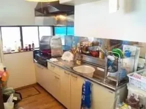 Emina Backpackers Hostel - Image 4