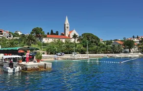Awesome Home in Sumartin With Outdoor Swimming Pool, Wifi and 3 Bedrooms - Image 3