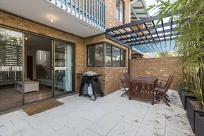 Cottesloe Sea Salt Abode - Image 4